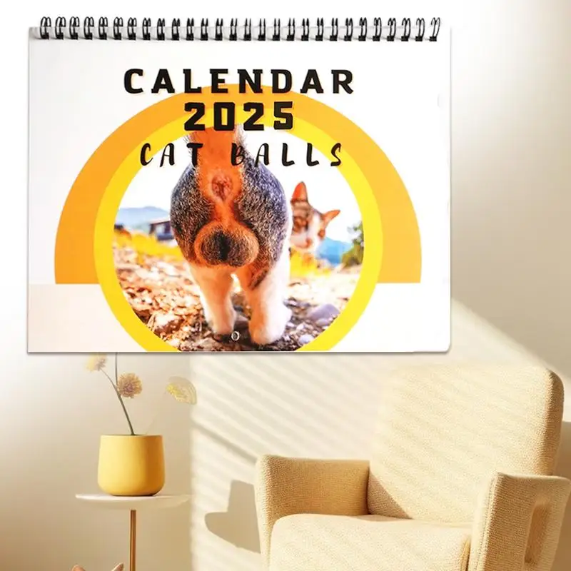 مضحك القط بعقب التقويم الشهري 2025 كرات القط تنظيم التقويم ديكور المنزل مخطط جدول قابل للتعليق للمدرسة المنزلية