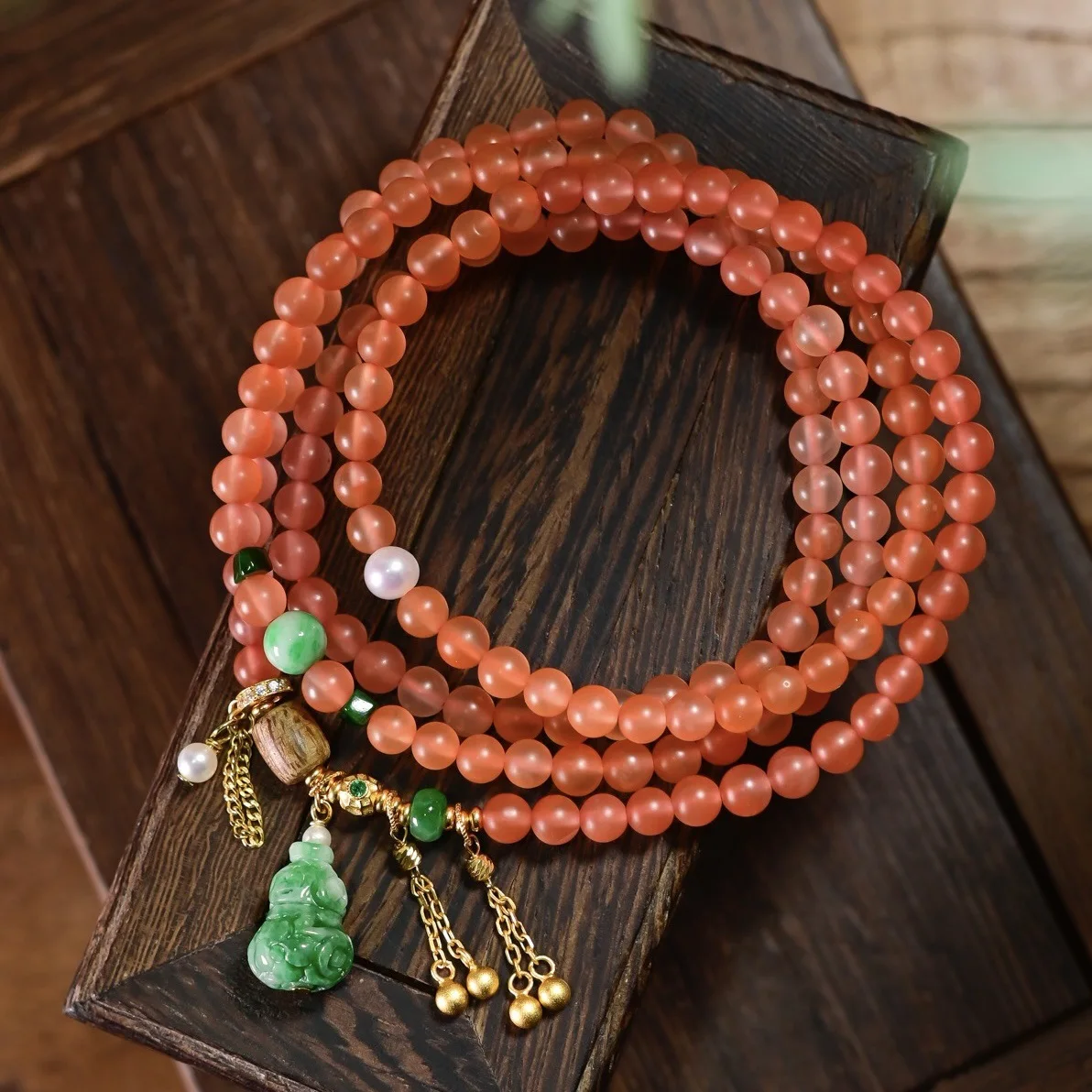 Natural Red Agate Multi‑Loop Bracelet, A‑Grade Carved Jadeite Gourd Pendant, S925 Silver‑plated Gold, Chinese‑Style Jewelry