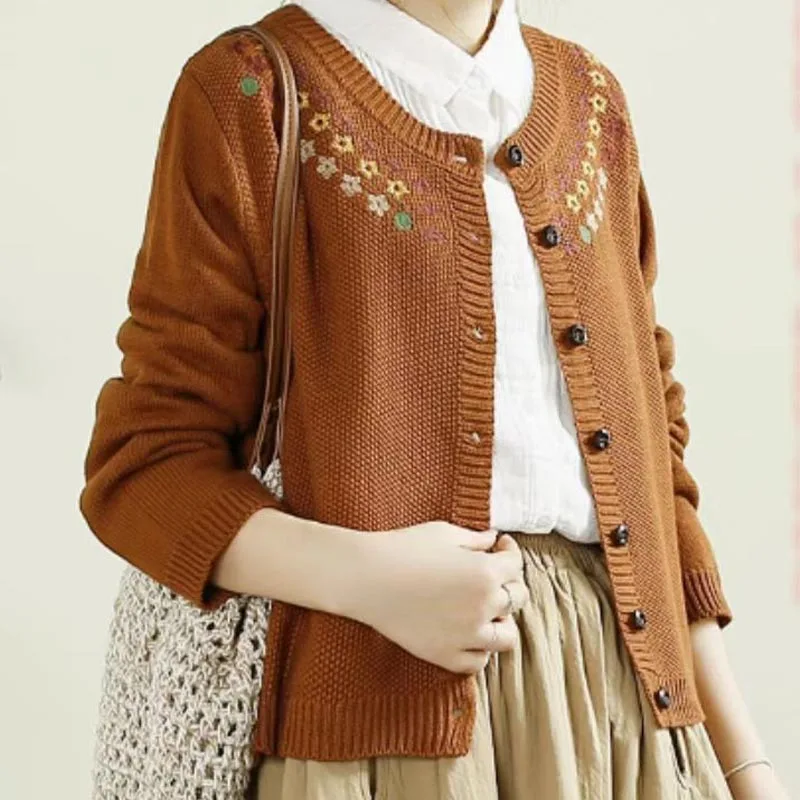 

Women's Clothing Chci Vintage Embroidery Flower Cardigan Autumn Winter Fashion Loose O-neck Long Sleeve Sweater Lady Knit Tops