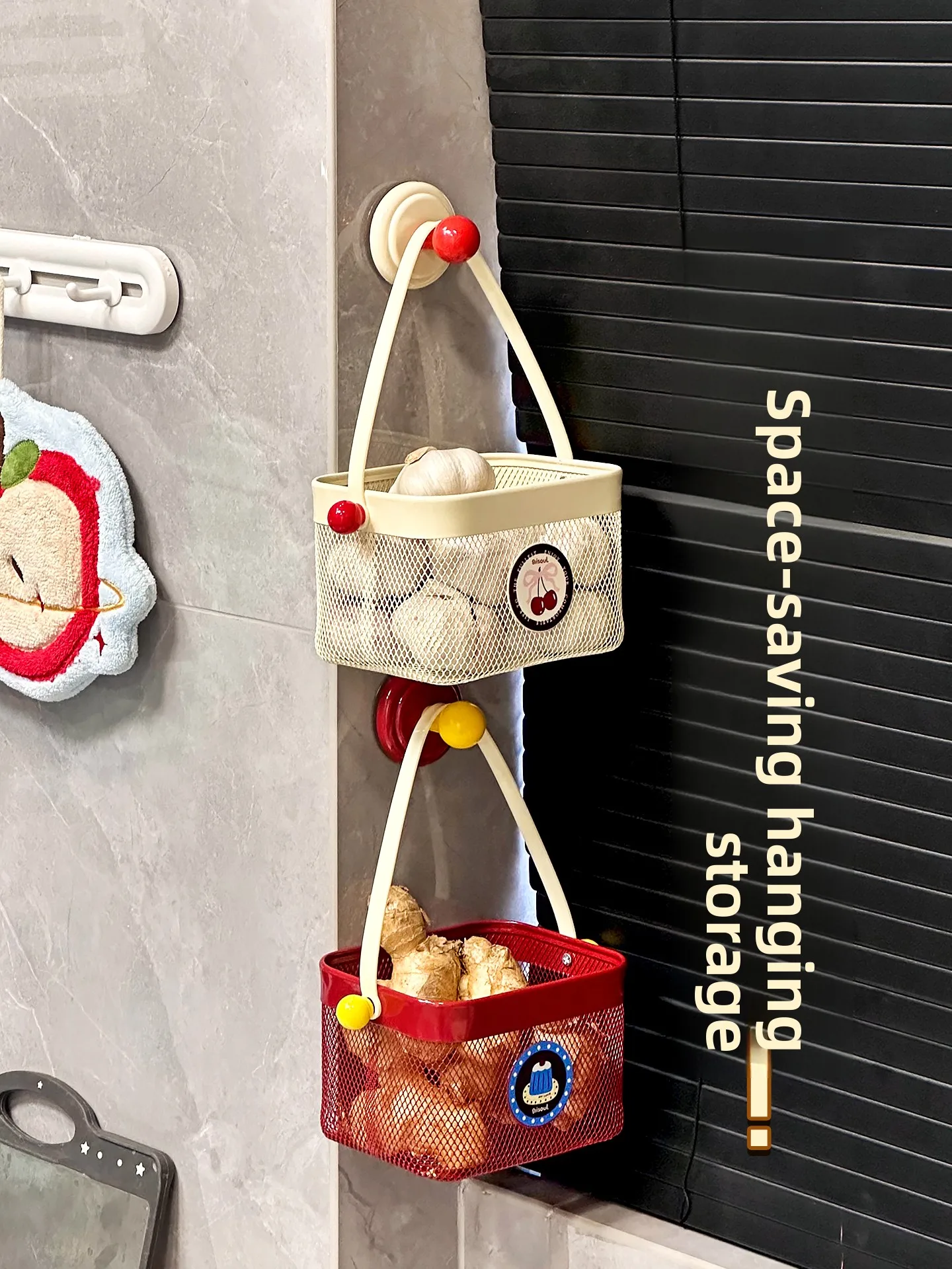 panier-de-rangement-mural-en-fer-forge-pour-cuisine-sans-percage-pour-l'ail-les-oignons-et-les-œufs-petit-panier-suspendu