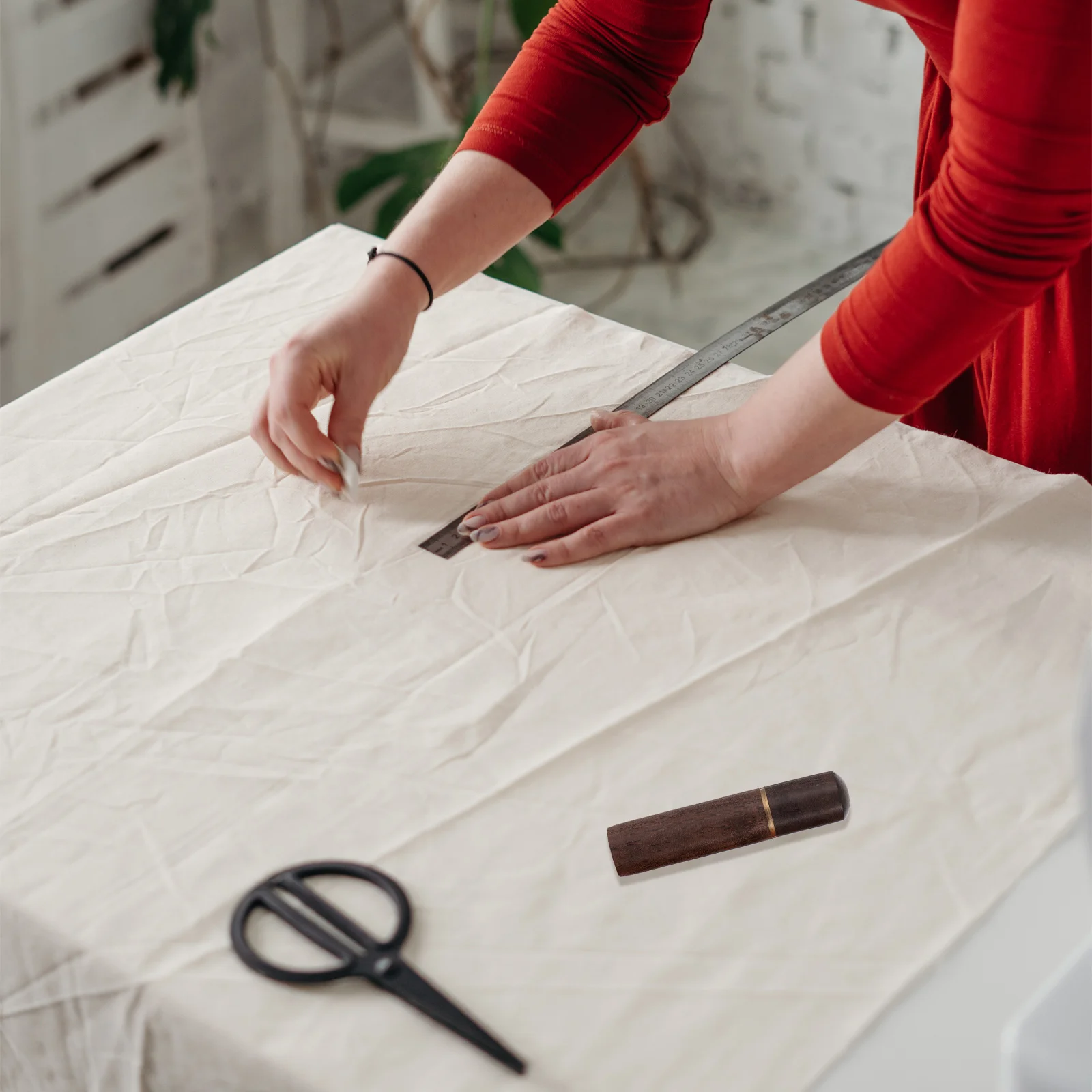 

2Sets Self Threading Needles Portable Stitching Needles Durable Sewing Tools for Embroidery Repair DIY Stitching Tools