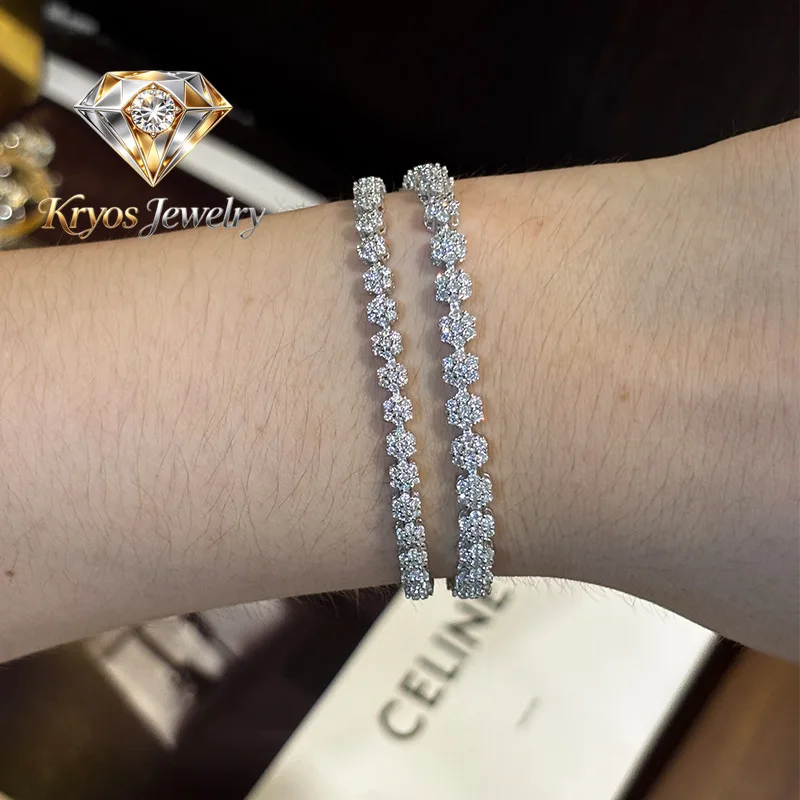 

Kryos Jewelry Luxury Solid Platinum PT950 Small plum blossom moissanite diamond bracelet ins fashion bracelet