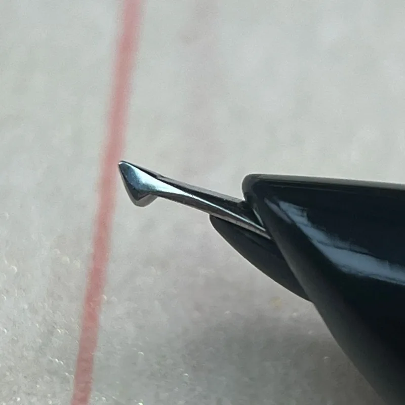 

Guochen Handcrafted 1.5mm Long Blade Tip Black Piano Fountain Pen Steel Wool Unique Design for Calligraphy Practice and Writing