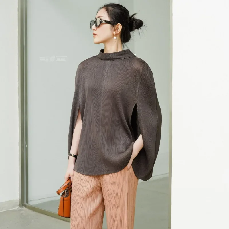 Miyake Fold 2024 Spring New Women's Bat Sleeves Cloak Top Fashion Commuter Solid Color Luxury Casual Shirt