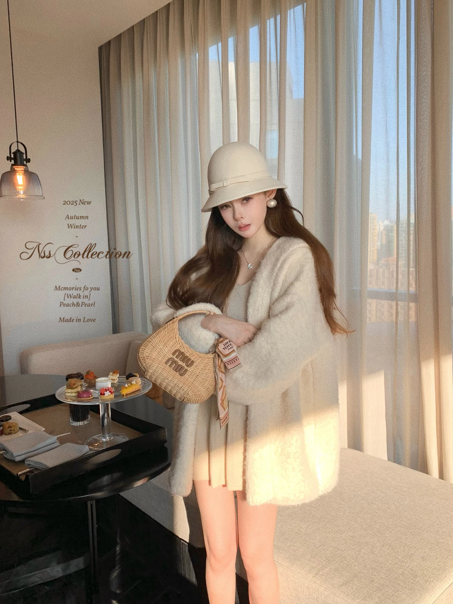 

Белый вязаный свободный кардиган с круглым вырезом и меховой отделкой, женский, осенний, модный, коллекция NSS Classics Sle