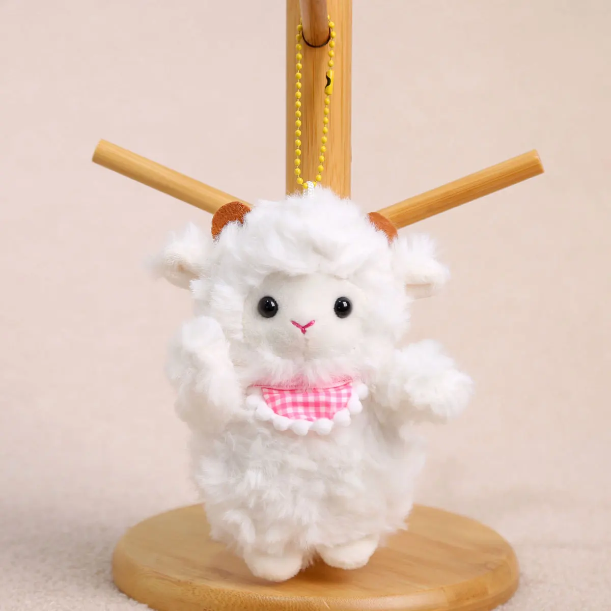 Breloczek Owieczka Bib, Urocza Mała Pluszowa Owieczka, Breloczek do Kluczy, Kreskówkowa Lalka Zwierzątko, Ozdoba do Plecaka, Breloczek, Prezent Urodzinowy