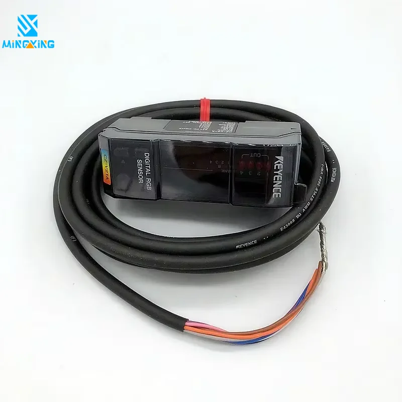 KEYENCE CZ-V21A Optical Sensor Digital RGB Sensors Amplifier Unit Main Unit NPN 24VDC New Original
