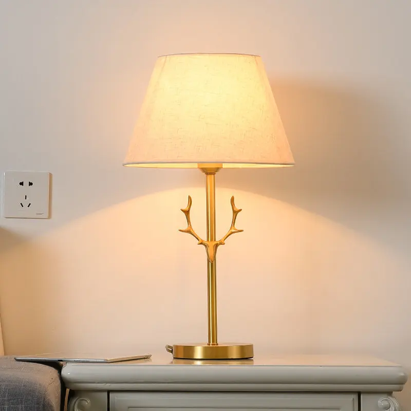 Full Copper Table Lamps Living Room Bedroom Bedside Restaurant Study Hotel Nordic Creative Personality Art Deer Horn Desk Lights