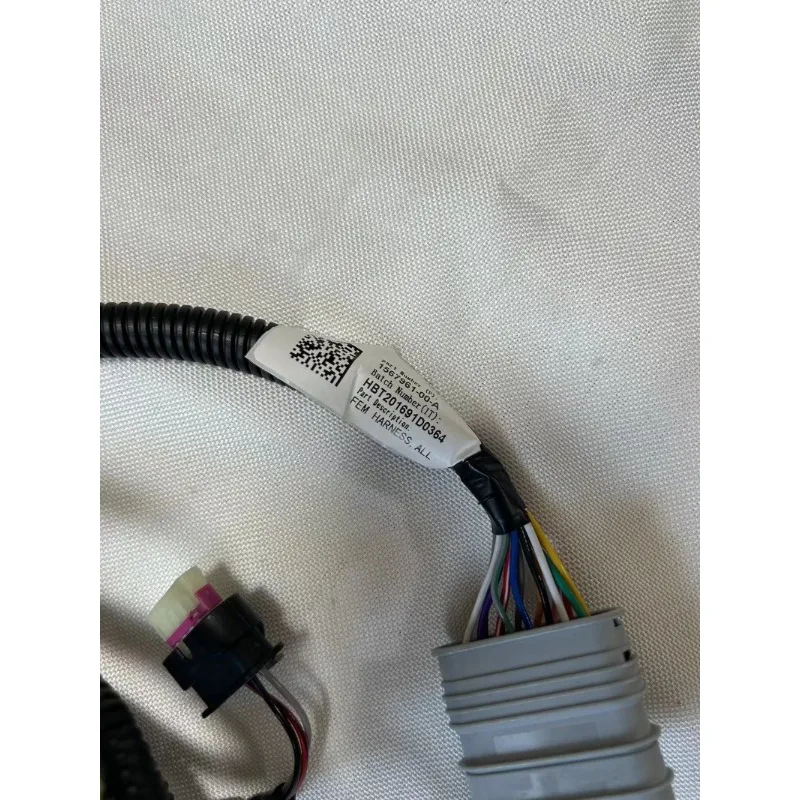 3156796100A 106796100E Water Tank Rack Wire Harness For Tesla Model 31567961-00-A 1067961-00-E