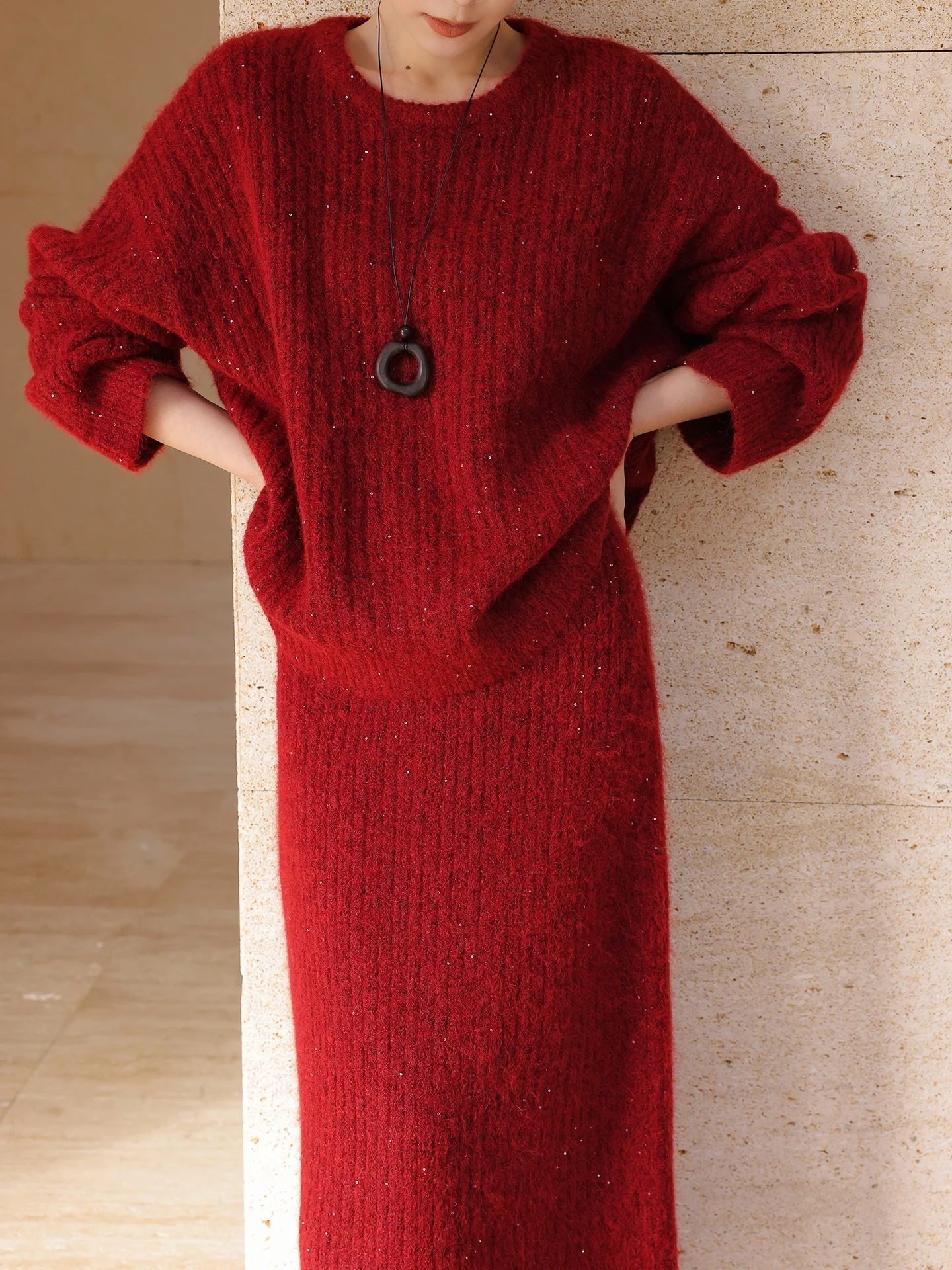 

Красный вязаный свитер и юбка с пайетками JWUNIQUE, комплект из двух предметов: свитер и юбка с яркими нитями и бусинами, для Рождества и Нового года.