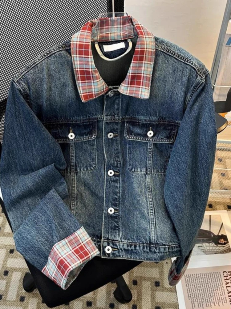 

Весенне-осенняя винтажная синяя джинсовая куртка для мужчин и женщин, унисекс, в американском стиле, с клетчатым воротником, большие джинсовые пальто с подкладкой на плечах