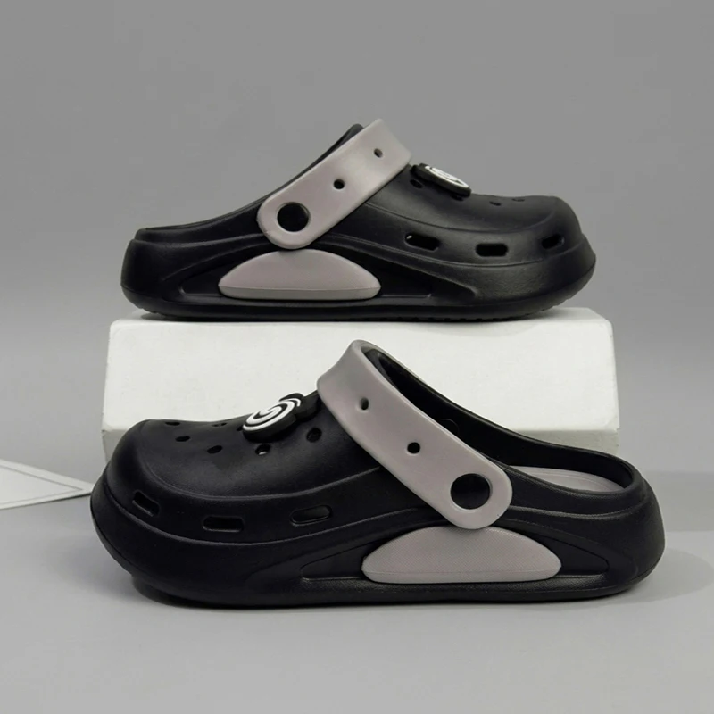 

Summer Fashion Men Hollow Out Clogs Breathable Non-slip Beach Casual Shoes