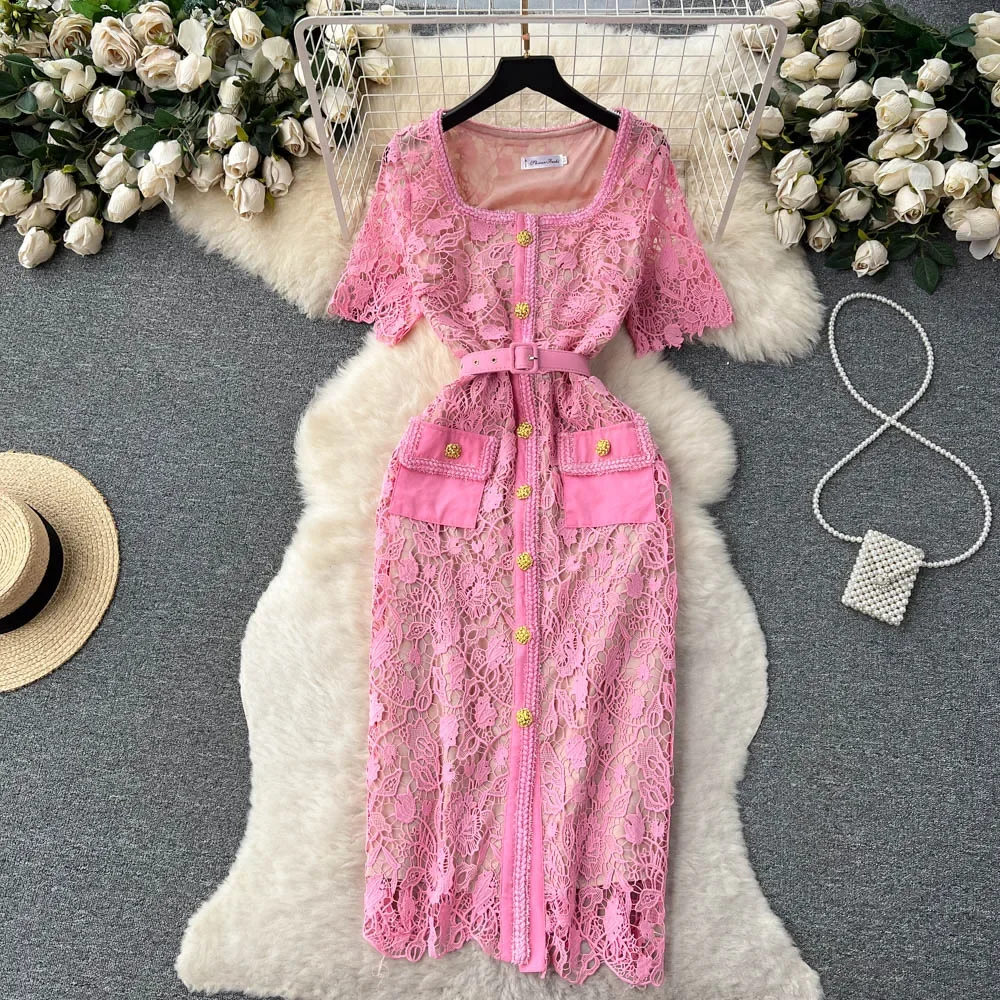 Doce manga curta gola quadrada botões dourados vestido de renda rosa feminino robe femme oco para fora bolso cinto sexy bodycon vestido de verão