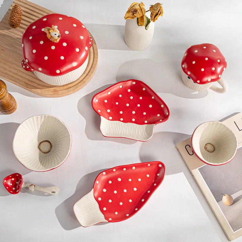 Chic Mushroom Ceramic Tableware Sets Contrast Red Color Dot Rice Bowls Salad Plates Dessert Dishes 1.2L Noodle Bowls Dinnerwares