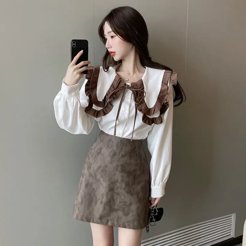 Autumn Winter Peter Pan Collar Korean Patchwork Blouse Women Clothing Sweet Buttons Loose Long Sleeve Shirts Femme Ruffles Tops