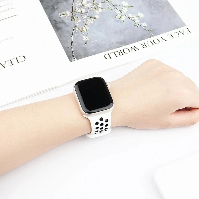 Correa deportiva para Apple Watch, bandas de 44mm, 45mm, Ultra 2, 49mm, 40mm, 41mm, 42mm, 45mm, pulsera de silicona para IWatch Series 9, 8, SE, 7, 3