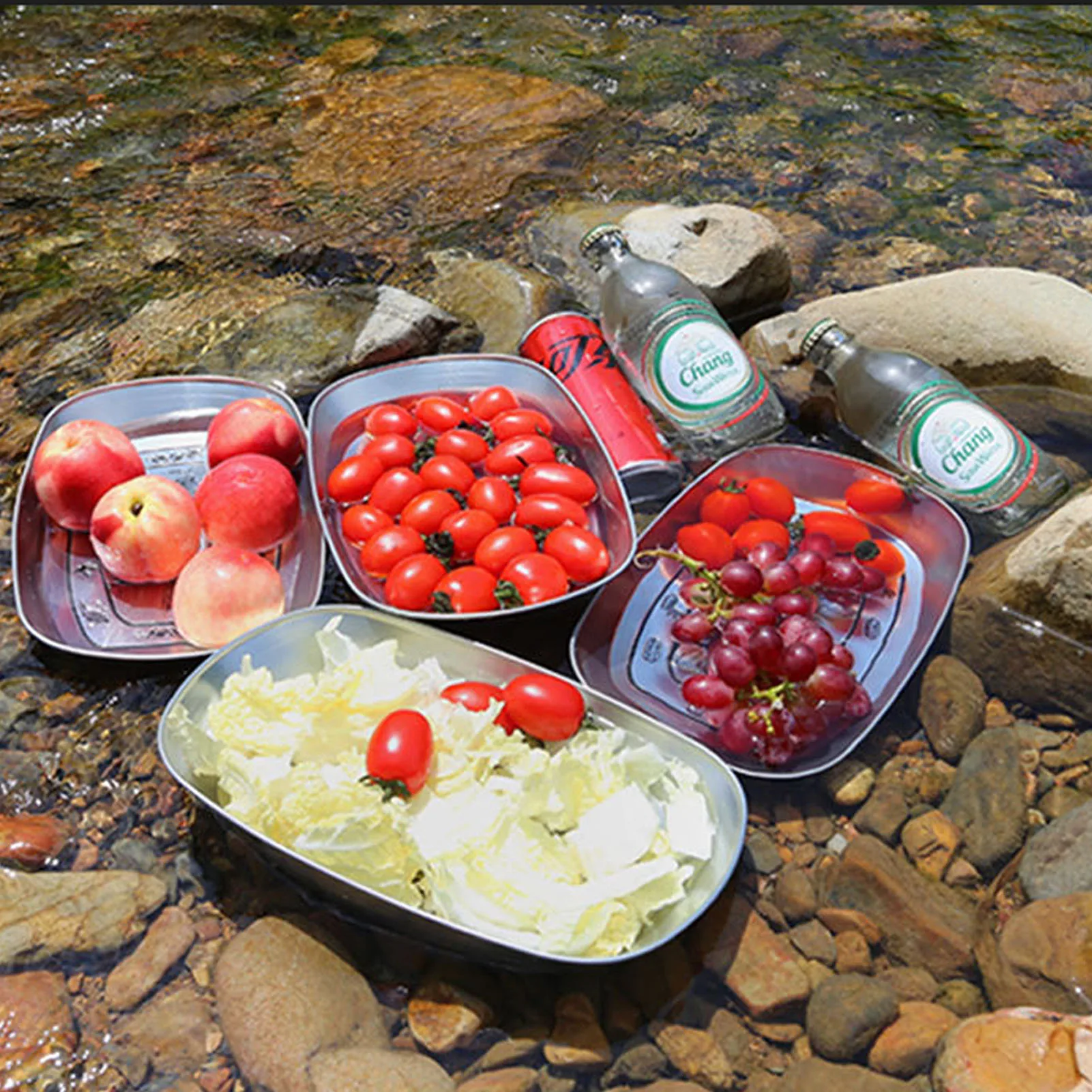 

European-style Retro Fruit Plate Tinplate Small Tray Fruit Plate Metal Snack Plate Boat-shaped Snack Plate For Outdoor Camping