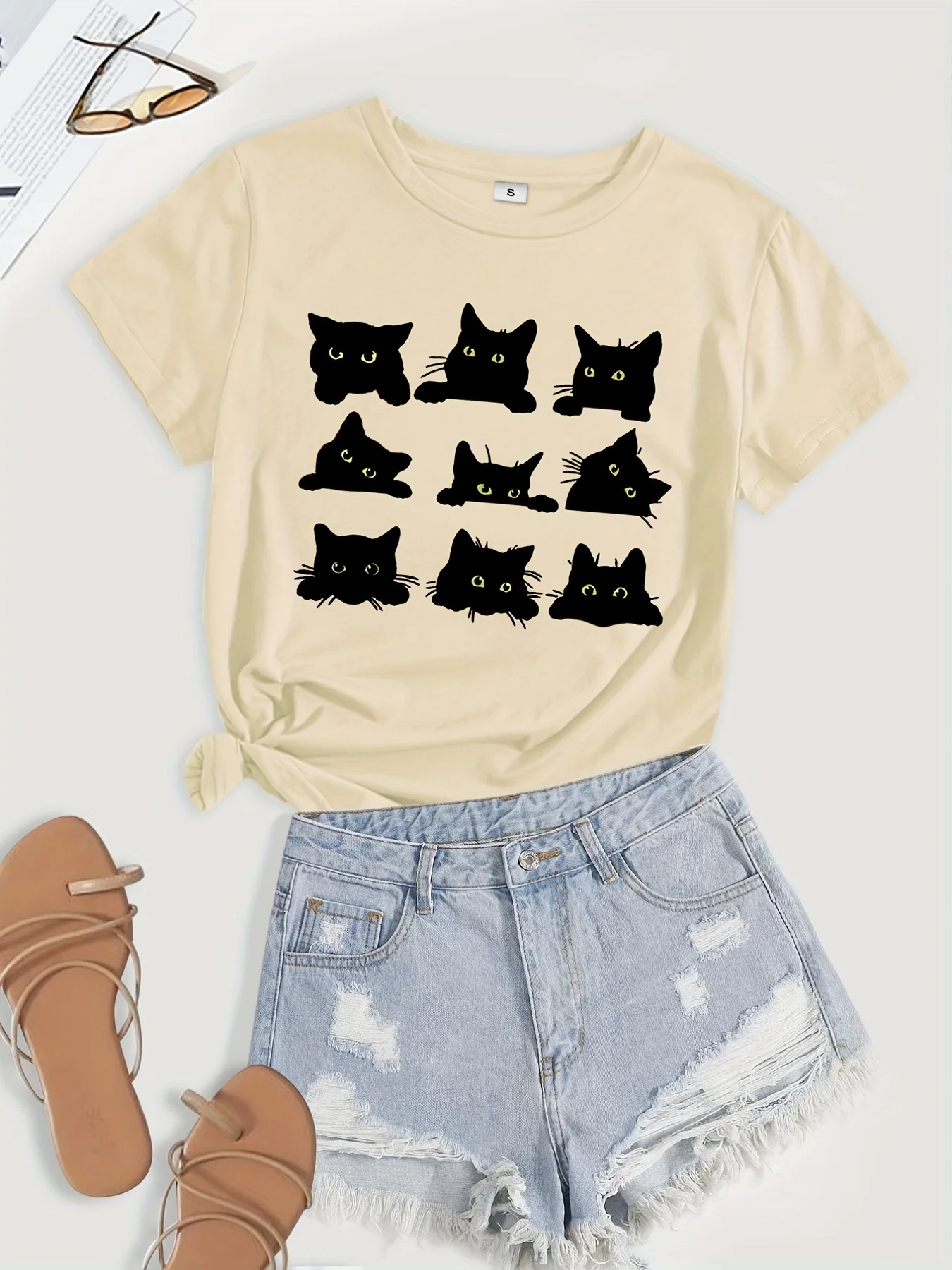 Cartoon Cats Print T-Shirt, Short Sleeve Crew Neck Casual Top For Summer & Spring, Women's Clothing