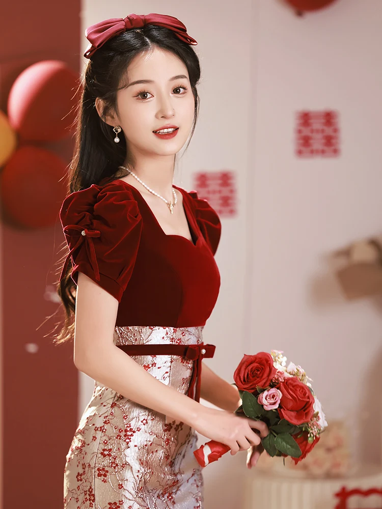 

Bride-to-be Dr Korean Sle Zipper Pearl Embellied Fitted Evening Gown Women's High-End Sensation Daily Wear