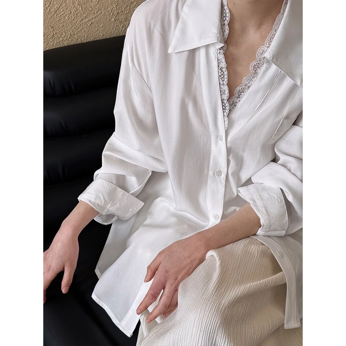 

Elegant Collar Lace Patchwork Shirt Women's Spring New Style High Quality Loose Fit Long Sleeve French Style Silk Cotton