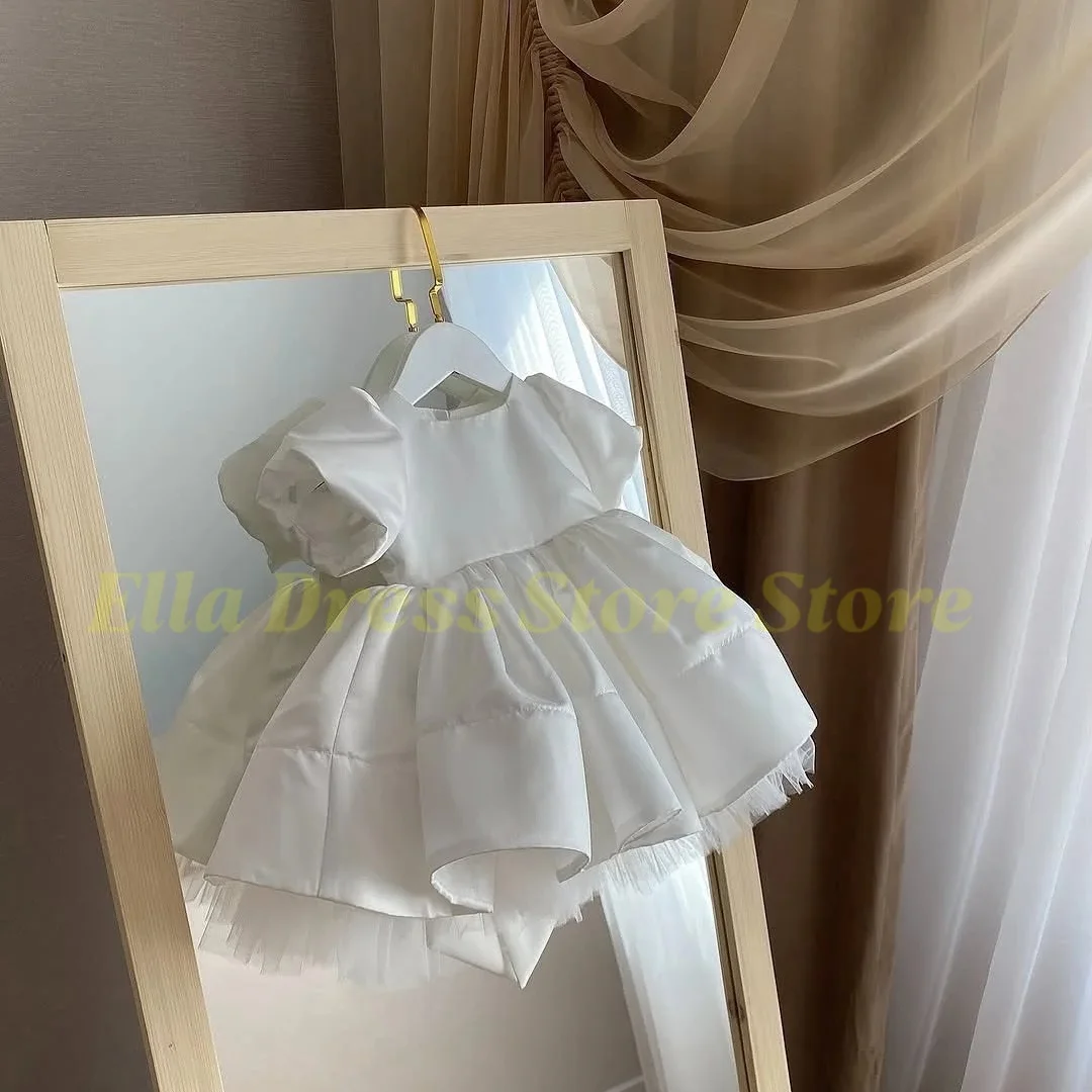 Großhandel Elegante Weiße Satin-Kleider für die Erstkommunion mit Schleife, Blumenmädchenkleider für Hochzeiten, Kindergeburtstage, Maßanfertigung – Detail 2