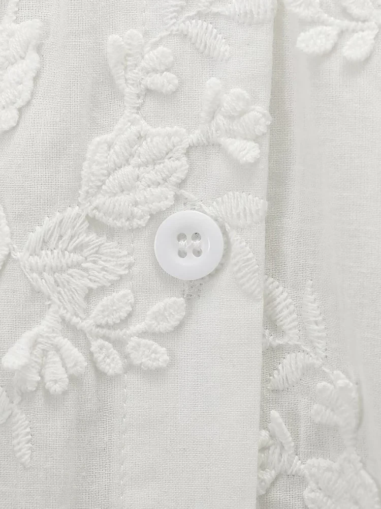 ملابس نسائية صيفية جديدة على الطراز الأوروبي والأمريكي قميص مطرز ثلاثي الأبعاد برقبة دائرية فرنسية