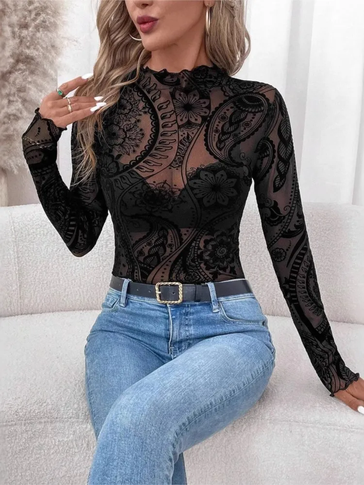 

2025 New Fashion Women Lace Long Sleeve Tops Casual Sheer Ropa De Mujer T-shirt Blouses For Club Streetwear Aesthetic Clothes
