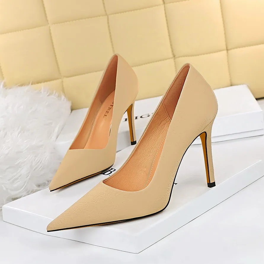 

BIGTREE Shoes Black Women Pumps Quality Leather Women Shoes High Heels Fashion Wedding Shoes Stiletto Luxurious Elegant Pumps