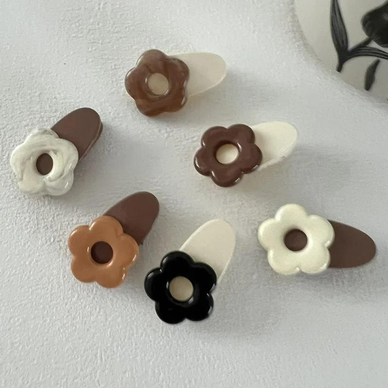 2 pack of Korean-style coffee-colored macaron-colored flower broken hair clips bangs clip duckbill clip hairpin hair accessories