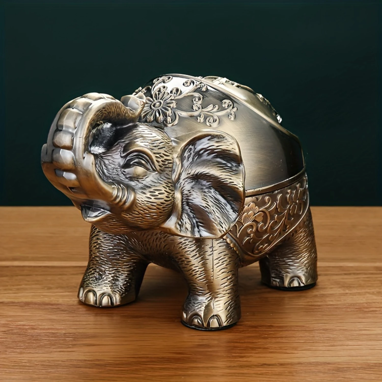 

Elephant Ashtray - Durable Metal, Unique Animal Design, Convenient Lid, Anti-Fall, Luxurious, Anti-Fly Ash - Perfect for Living