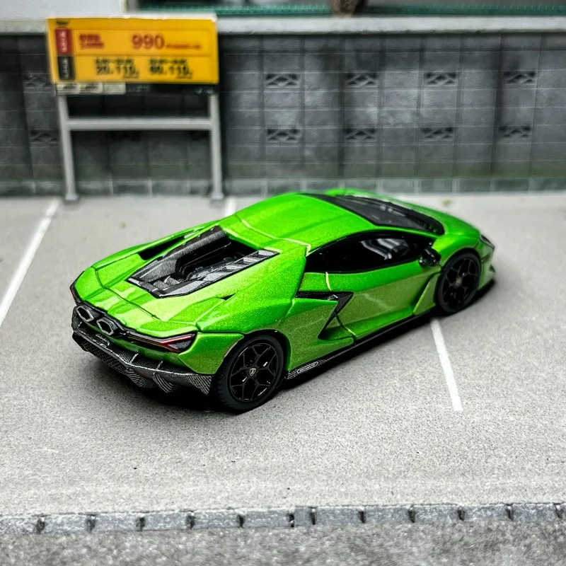 In stock: 1:64 Lamborghini Revuelto #789 die-cast simulation alloy car model, boys' toy, adult collectible ornament.