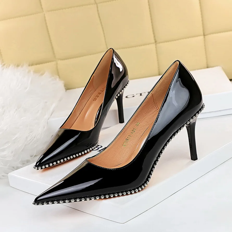 

BIGTREE New Rivet Women High Heels Pumps Sexy Patent Leather Pointed Toe Slip-On Female Stripper Fetish Wedding Shoes size 34-43