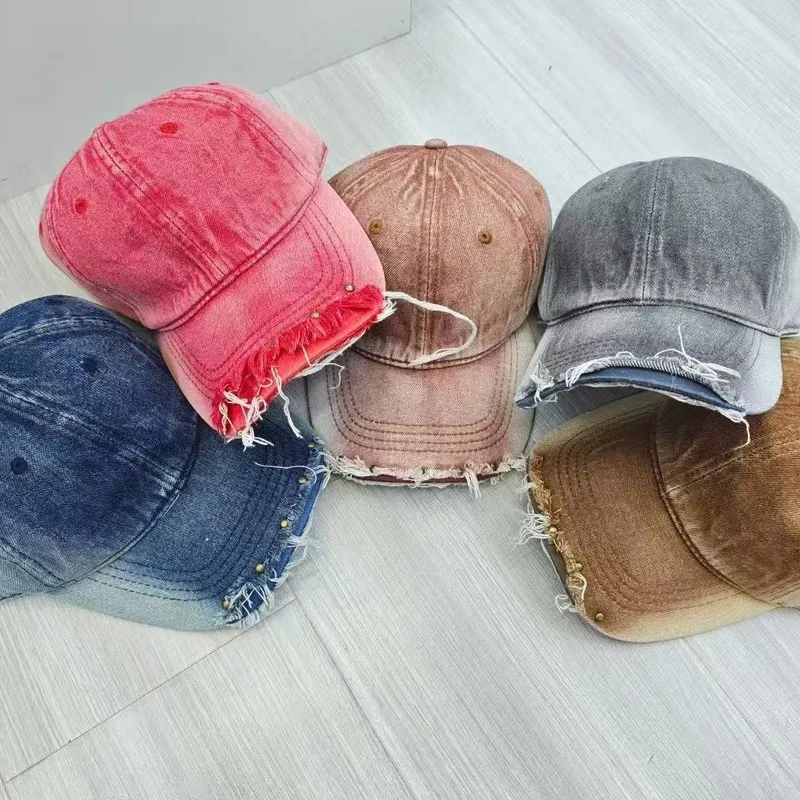 Korean-style trendy fashion ripped soft-top baseball cap that makes the face look smaller