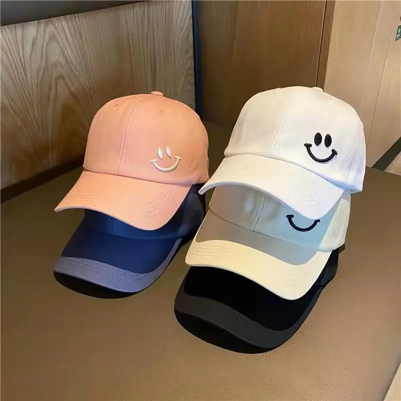 Spring and Summer Small Fresh Girl\'s Hat Smiley Fashion Wild Student Peaked Cap Autumn Outdoor Outing Men\'s Black Baseball Caps