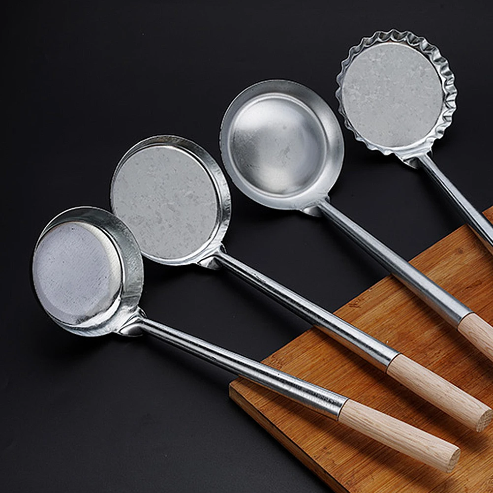 

Oil Pier Mold Handle Design Frying Spoon for Snack Home Kitchen Utensils Non-stick Alloy with Wood Chefs
