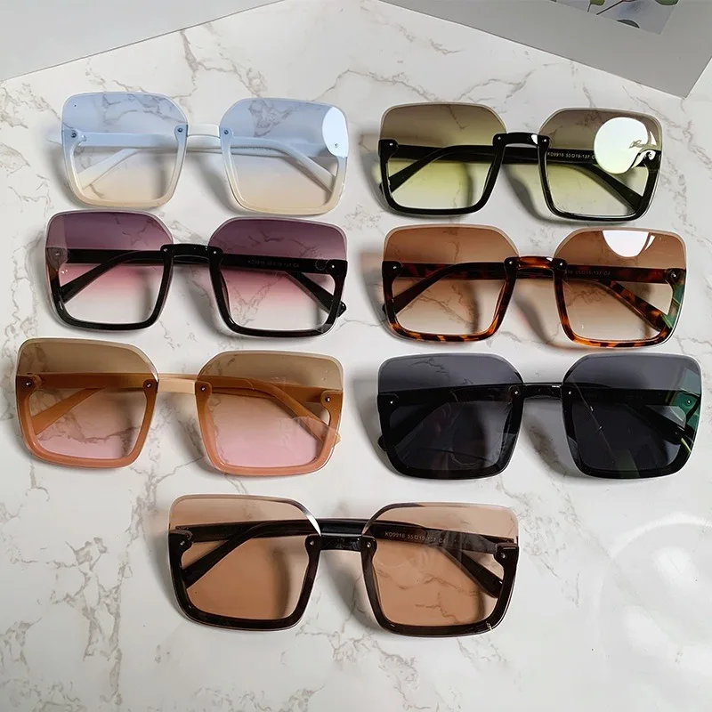 Modische koreanische Sonnenbrille: Persönliche, trendige quadratische Sonnenbrille mit Farbverlauf für ein schlankes Gesicht – perfekt für Streetstyle-Looks