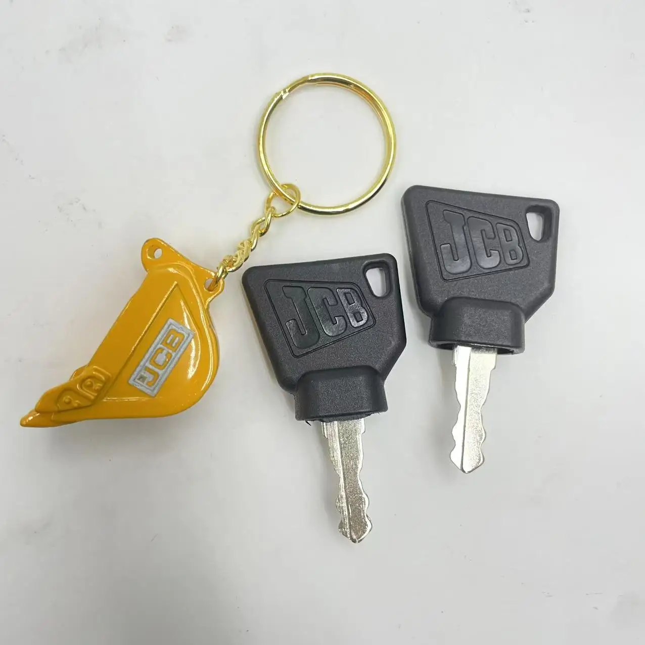 2 Piece Ignition Switch Starter Key for JCB 3CX  Bomag Excavator Fit Most Digger Replacement Parts with Bucket Keychain
