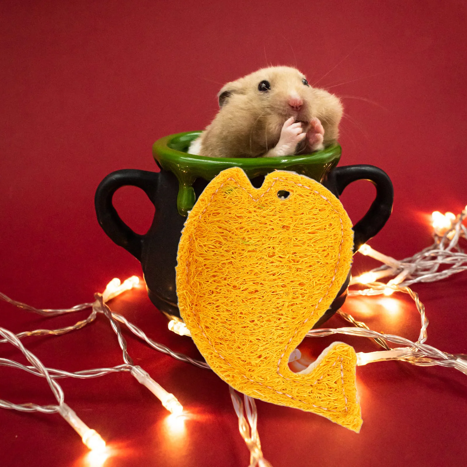 

2Pcs Natural Loofah Pet Molar Accessories Colorful Design Easytogrip Shape for Hamsters Rabbits Chinchillas Small Animals