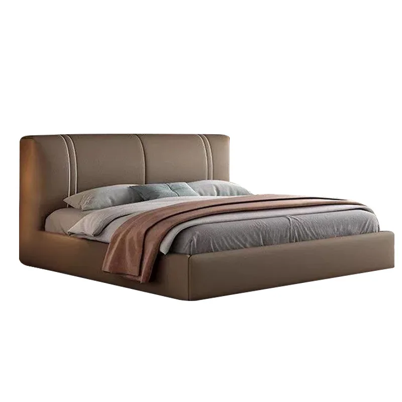 

Italian minimalist leather bed, modern minimalist master bed
