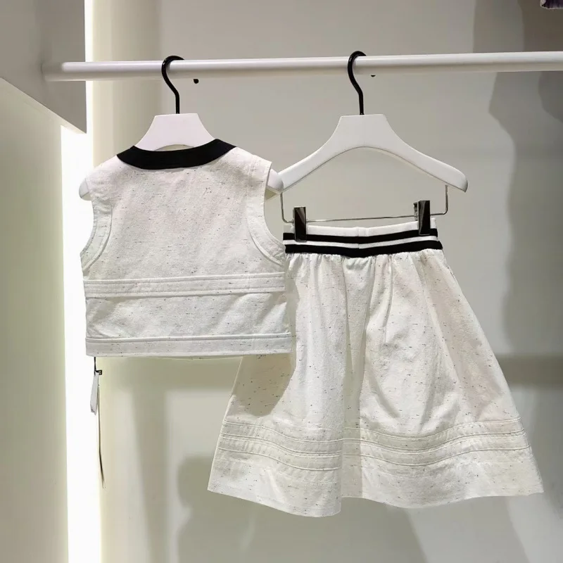

Girls Vest and Skirt Set Fashion Summer New 2025 Solid Color Casual Sleeveless Vest Skirt Two Piece Set