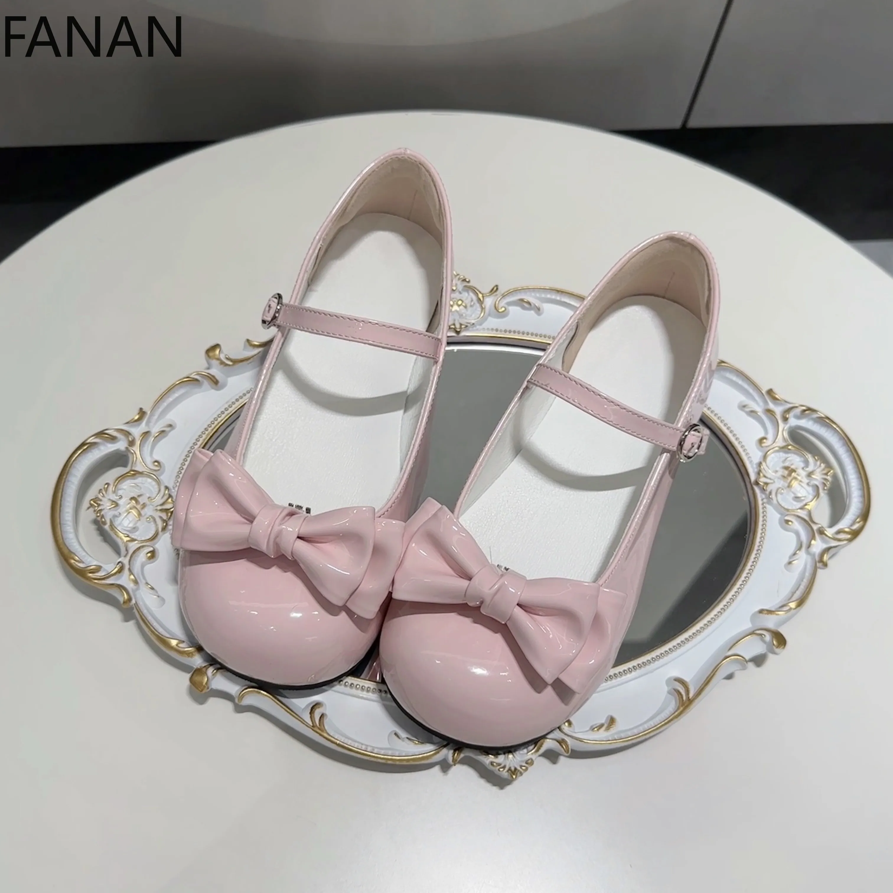 

2025 New Kawaii Lolita Platform Women's Shoes Flat Cute Mary Jane Round Head Shoes for Women Casual Sweet High Heels Pumps