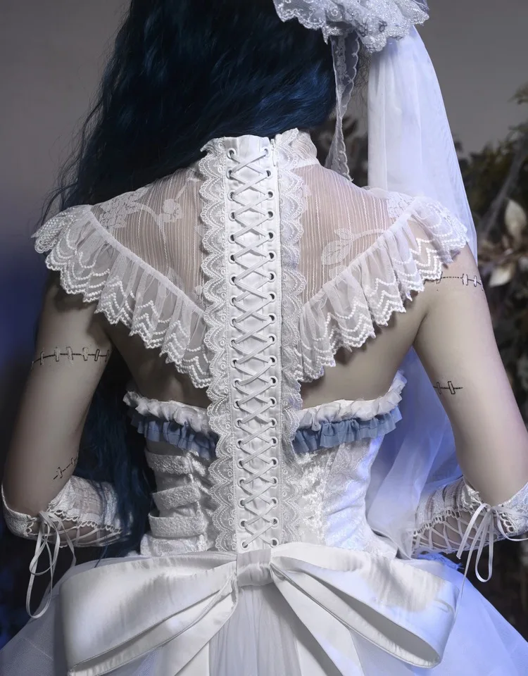 Blood Supply White Gothic Dress Zombie Bride Spine Lace Chiffon Tailed Dress Shoulder Cape Bow Tie Party Vestido Halloween