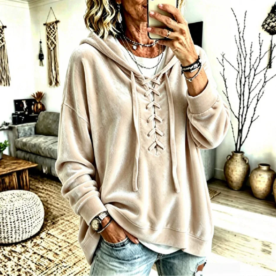 Autumn. And Winter Hooded. Sweatshirt For Women, Featuring A Chest Those, Drawstring, Loose Fit, To Moderate Style, And Long Key