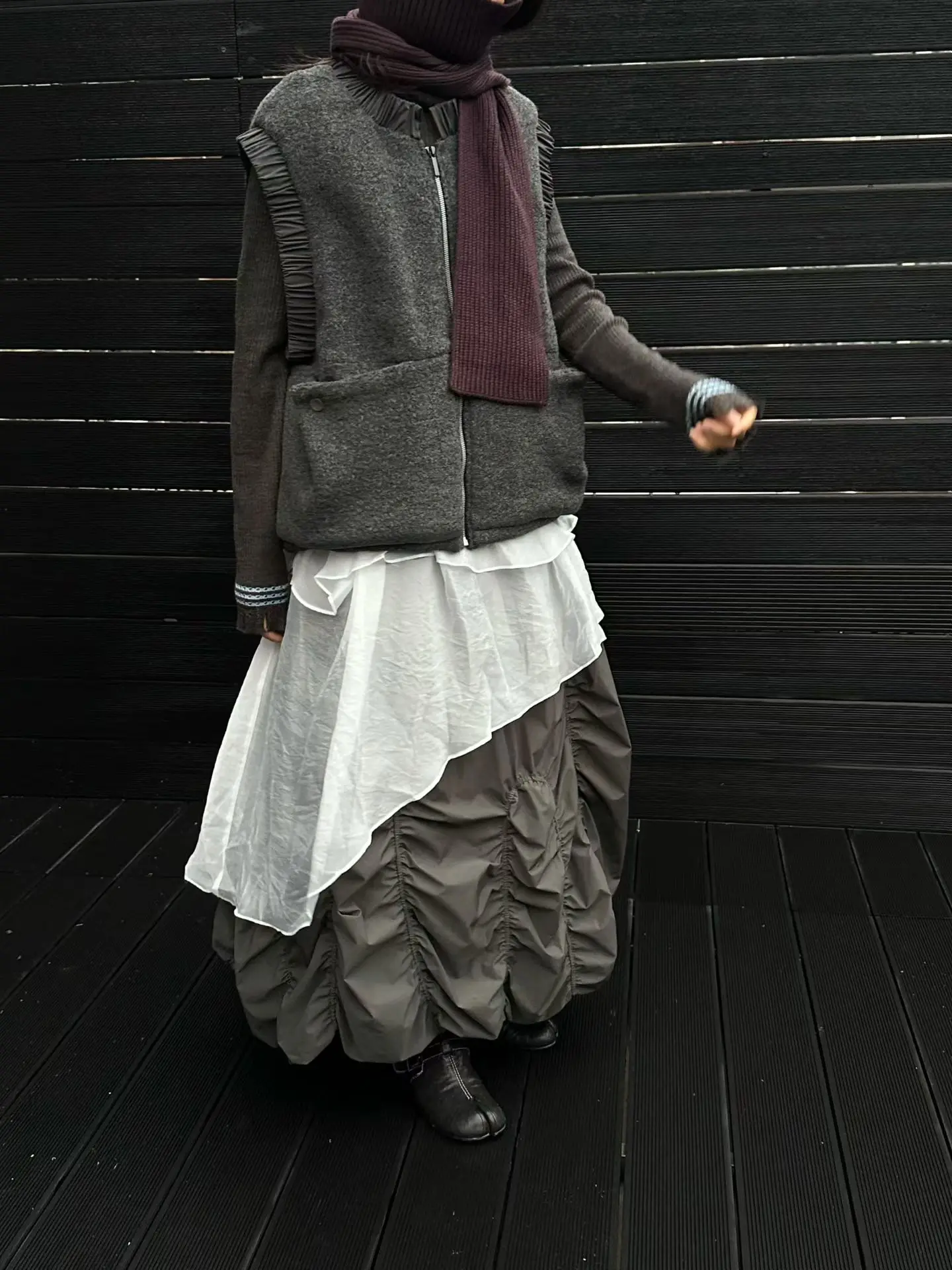 

Шерстяная куртка в уличном стиле с завязками и плиссированным подолом, топ для женщин среднего возраста в интеллектуальном художественном стиле