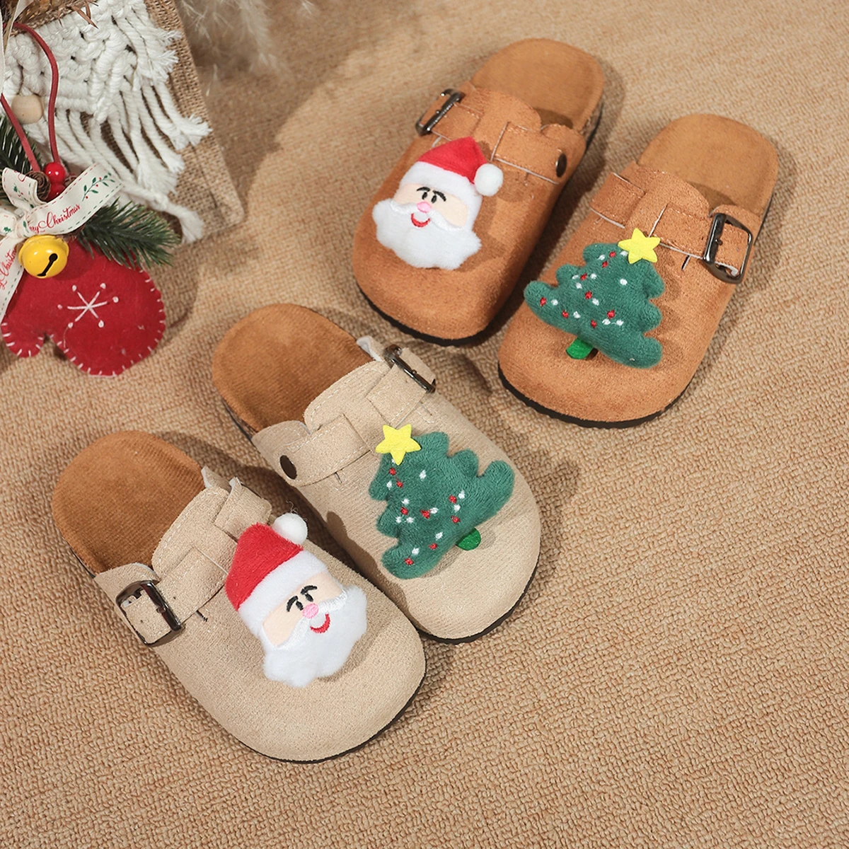 

Cute Santa Claus flip-flops for girls, new soft-soled cork shoes for boys in spring and autumn 2025