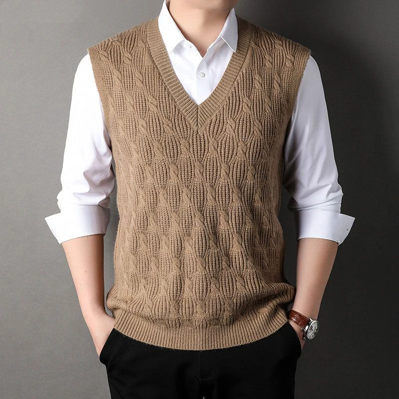 Spring Autumn Men Clothing Sleeveless Sweater Vest V-Neck Solid Screw Thread Vintage Korean Fashion Casual Loose Knitted Tops