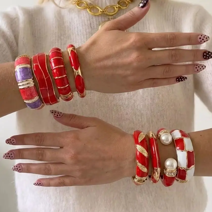 Red Vintage Fashion Enamel Drip Bracelet Women's Versatile Color Block Stackable Hand Ring Gift for Girlfriend Party Jewelry