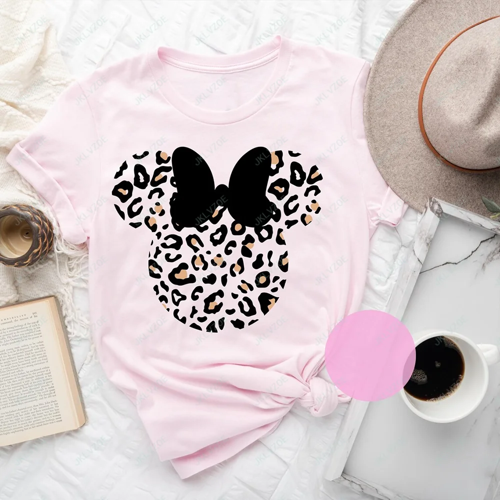 Leopard print Minnie and Mickey T-shirt Kingdom Animal Koszulki damskie Disney Koszulki z nadrukiem Minnie Dziewczyny i przyjaciele Śliczne topy