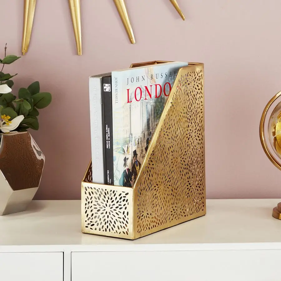 

Металлическая подставка для журналов с одним отделением и лазерной гравировкой цветочного узора, 5 x 10 x 12, золотистого цвета