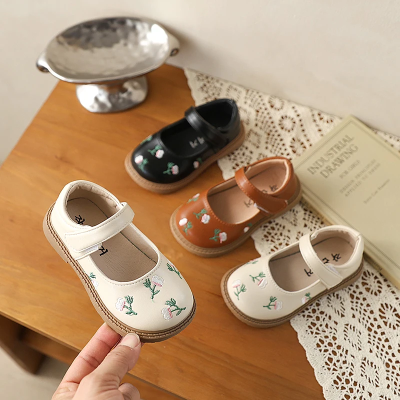 

Children's Embroidered Mary Jane Shoes Spring Autumn Girl Chinese Style Leather Shoes Floral Pattern Kids Princess Flat Shoes
